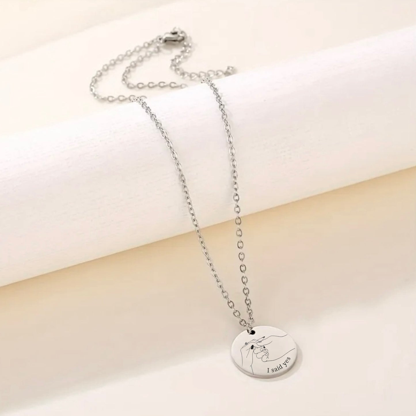 Couple's round pendant necklace