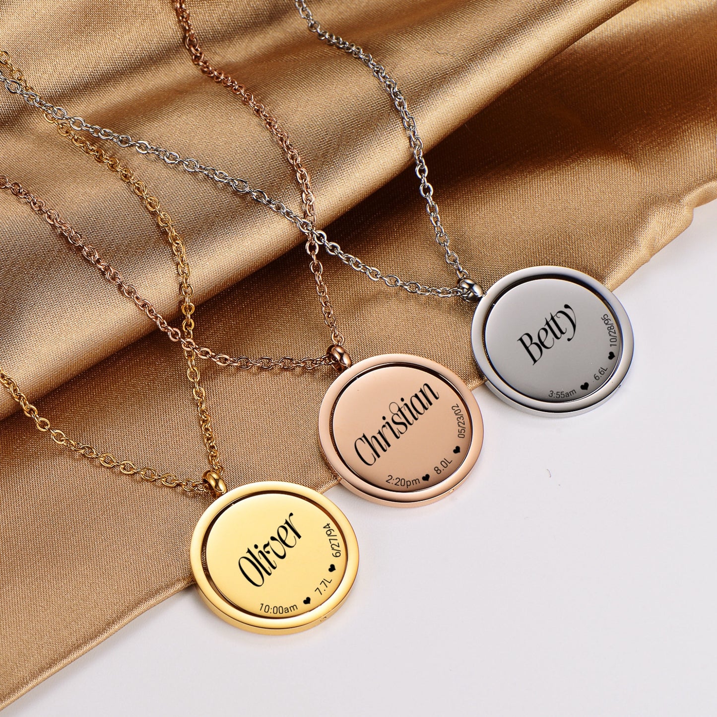 Rotating round Necklace with name
