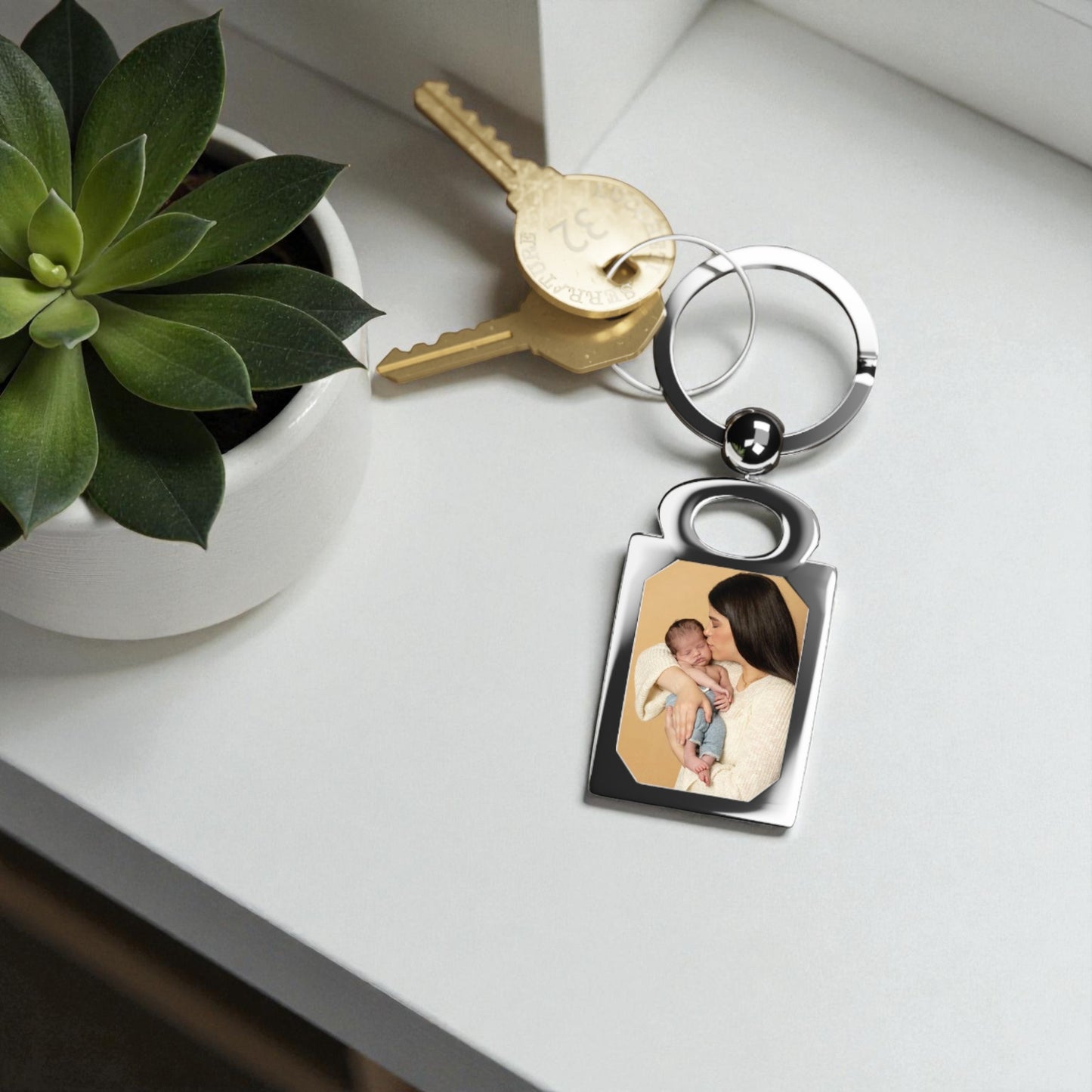 Personalized Rectangle Photo Keyring – Custom Pet Photo Keychain (e.g., "Toby")